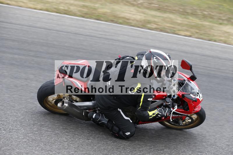 Archiv-2025/32 07.07.2025 Plüss Moto Sport ADR/Einsteiger/26